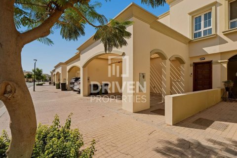 Kuća u nizu u gradu The Springs, Dubai, UAE 3 spavaće sobe, 255.02 m2 Br. 745874 - Slika 2