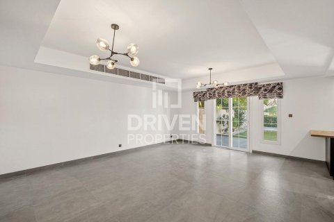 Kuća u nizu u gradu The Springs, Dubai, UAE 3 spavaće sobe, 255.02 m2 Br. 745874 - Slika 4