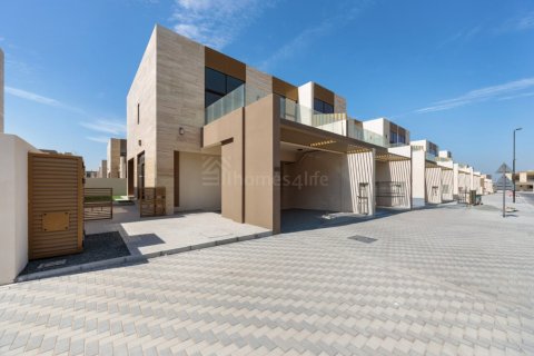 Üürile anda villa asukohaga Meydan, Dubai, AÜE: 4 magamistoaga, 286 m² Nr 695801 - pilt 2