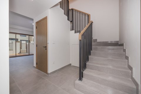 Villa uthyres i Dubai Land, Dubai, UAE 4 sovrum, 230 kvm Nr. 695802 - fotografi 1