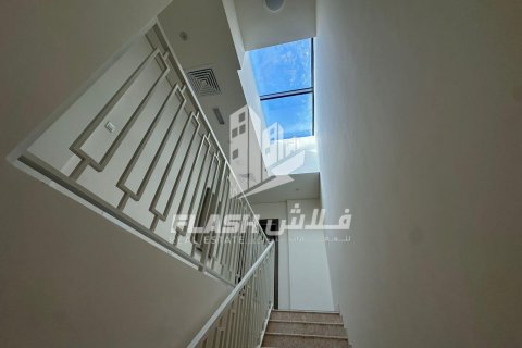 Stadthaus zur Miete in Mina Al Arab, Ras Al Khaimah, VAE 2 Schlafzimmer, 185.8 m2 Nr. 611726 - Foto 7
