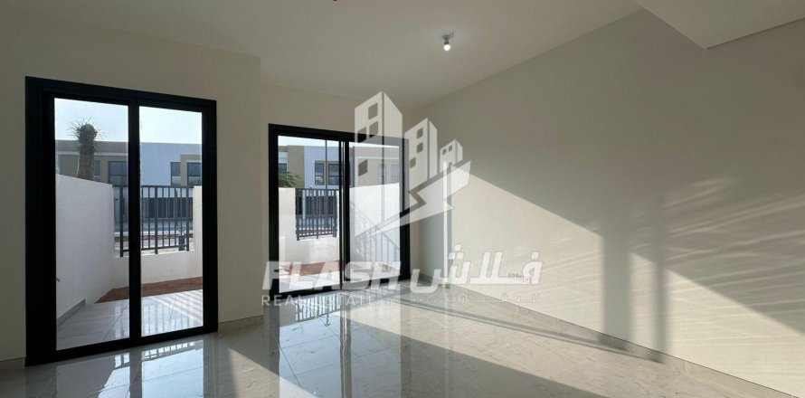 Townhouse i Mina Al Arab, Ras Al Khaimah, UAE 2 soveværelser, 185.8 kvm № 611726