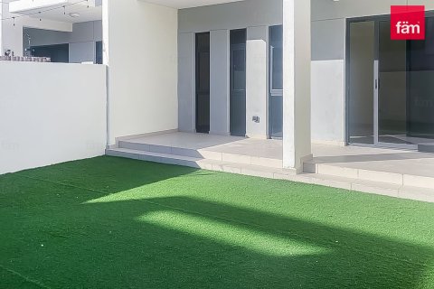 Rijtjeshuis in Dubai, VAE 3 slaapkamers, 174.7 vr.m. nr 720415