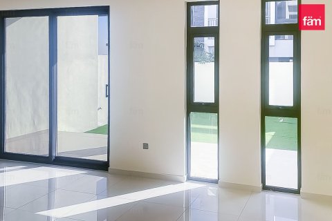 Kamienica do wynajęcia w Dubai, ZEA 3 sypialnie, 174.7 mkw., nr 720415 - zdjęcie 4
