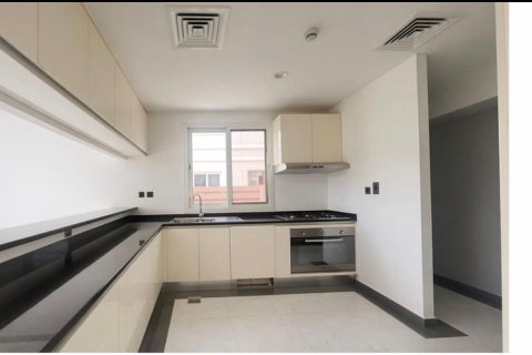 Vila u Dubai, UAE 4 spavaćih soba, 352.8 m2 Br. 720413 - fotografija 11