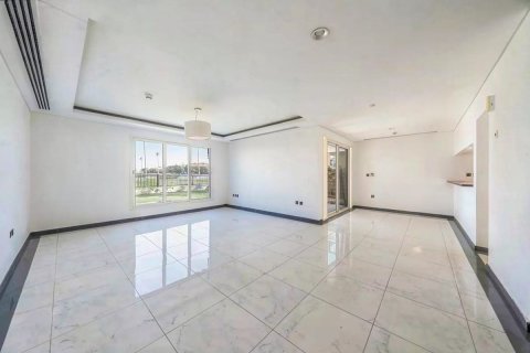 Vila u Dubai, UAE 4 spavaćih soba, 352.8 m2 Br. 720413 - fotografija 3