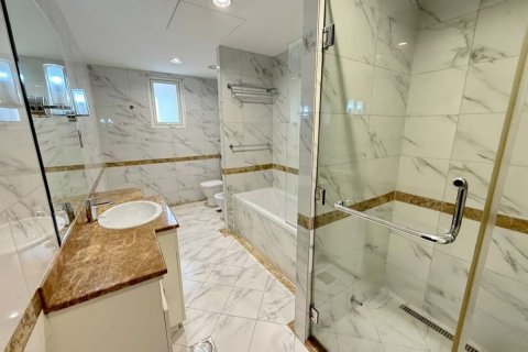 Vila u Dubai, UAE 4 spavaćih soba, 352.8 m2 Br. 720413 - fotografija 10