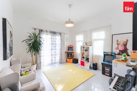 Vila u Dubai, UAE 4 spavaćih soba, 594.6 m2 Br. 720416 - fotografija 26