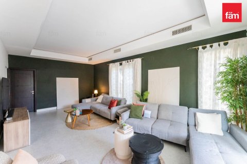 Vila u Dubai, UAE 4 spavaćih soba, 594.6 m2 Br. 720416 - fotografija 8