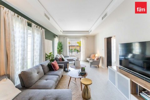 Vila u Dubai, UAE 4 spavaćih soba, 594.6 m2 Br. 720416 - fotografija 11