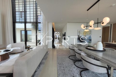 Vilë në Saadiyat Island, Abu Dhabi, Emiratet e Bashkuara Arabe 5 dhoma gjumi, 1047.9 m2. № 569039 - Foto 8