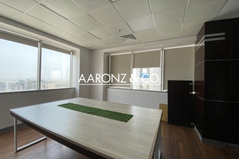 Ured u gradu Sheikh Zayed Road, Dubai, UAE 179.6 m2 Br. 624272 - Slika 4