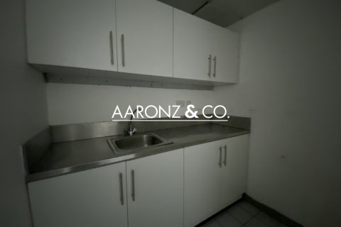 Ured u gradu Sheikh Zayed Road, Dubai, UAE 179.6 m2 Br. 624272 - Slika 9