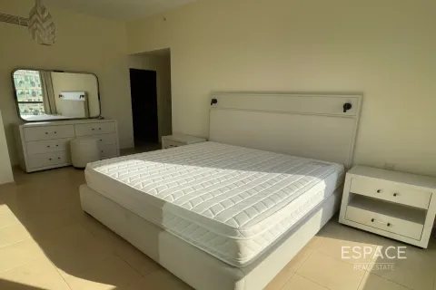 Apartament do wynajęcia w Jumeirah Beach Residence, Dubai, ZEA 2 sypialnie, 153 mkw., nr 650452 - zdjęcie 2