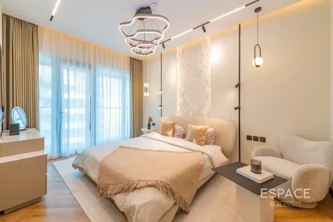 Apartment in SEVEN RESIDENCES in Palm Jumeirah, Dubai, UAE 1 bedroom, 69 sq.m. № 650447 - photo 2