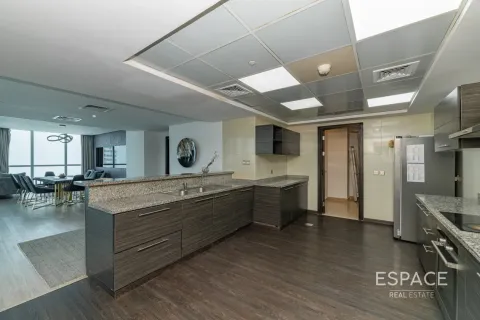 Apartment sa 23 MARINA TOWER sa Dubai Marina, UAE 4 silid-tulugan, 524 sq.m. № 650449 - larawan 3