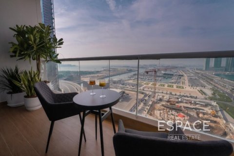 Apartment in EMIRATES CROWN in Dubai Marina, UAE 2 bedrooms, 243 sq.m. № 650451 - photo 2