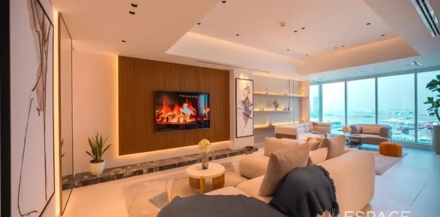 Apartment in EMIRATES CROWN in Dubai Marina, UAE 2 bedrooms, 243 sq.m. № 650451