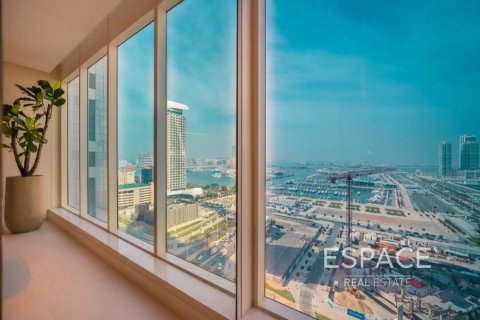 Apartment in EMIRATES CROWN in Dubai Marina, UAE 2 bedrooms, 243 sq.m. № 650451 - photo 10