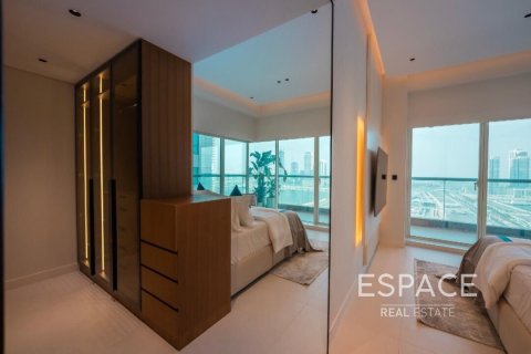 Apartment in EMIRATES CROWN in Dubai Marina, UAE 2 bedrooms, 243 sq.m. № 650451 - photo 12