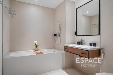 Apartamento para arrendamento em Dubai Marina, Dubai, EAU 2 quartos, 114 m2 № 650450 - foto 9