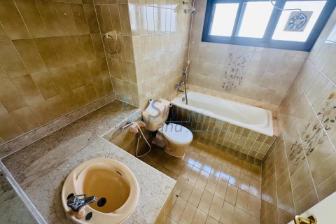 Villa itt: Jumeirah, Dubai, EAE, 5 hálószoba, 371.6 m², azonosító: 646662 - fénykép 34