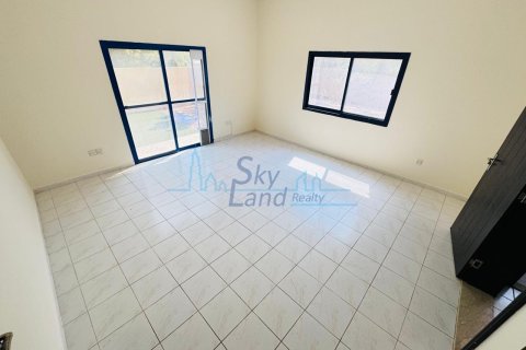 Vila di Al Barsha, Dubai, UAE 6 bilik tidur, 371.6 meter persegi № 646663 - foto 7