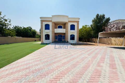 Vila di Al Barsha, Dubai, UAE 6 bilik tidur, 371.6 meter persegi № 646663 - foto 2