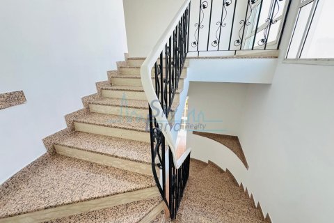 Villa itt: Jumeirah, Dubai, EAE, 4 hálószoba, 325.2 m², azonosító: 646661 - fénykép 19