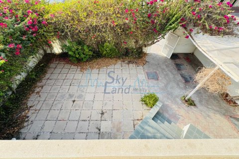 Villa itt: Jumeirah, Dubai, EAE, 4 hálószoba, 325.2 m², azonosító: 646661 - fénykép 30
