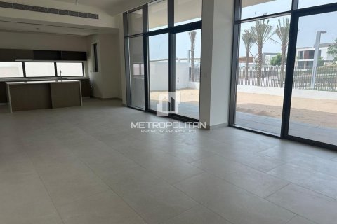 Vila di Al Furjan, Dubai, UEA 5 kamar tidur, 651 m2 nomor 663803 - foto 1