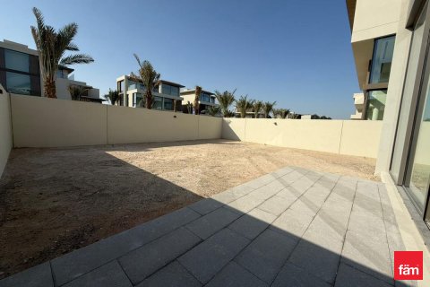 Townhouse in Dubai, UAE 3 bedrooms, 483.2 sq.m. № 699910 - photo 8