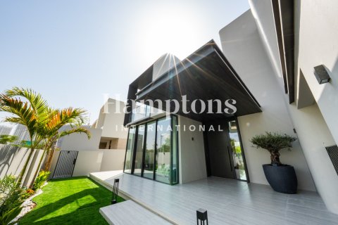 Dubai Hills Estate, Dubai, UAE의 임대용 빌라 침실 5개, 921.41195400제곱미터 번호 720769 - 사진 22