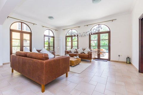 Vila v Dubai, SAE 6 ložnice, 1499.9 m² Č.: 714332 - fotografie 5