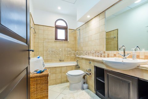 Vila v Dubai, SAE 6 ložnice, 1499.9 m² Č.: 714332 - fotografie 22