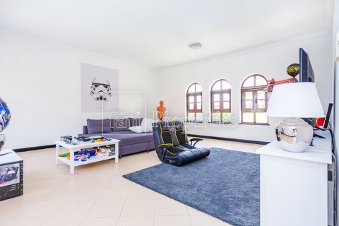 Vila v Dubai, SAE 6 ložnice, 1499.9 m² Č.: 714332 - fotografie 13