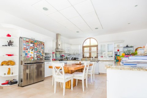 Vila v Dubai, SAE 6 ložnice, 1499.9 m² Č.: 714332 - fotografie 11
