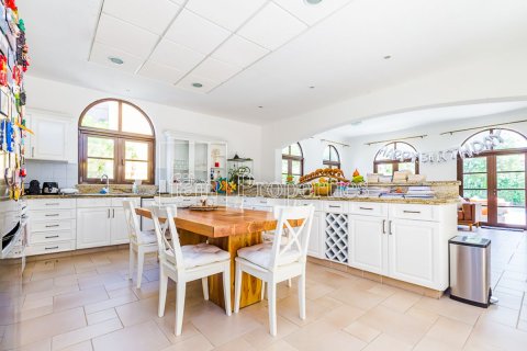 Vila v Dubai, SAE 6 ložnice, 1499.9 m² Č.: 714332 - fotografie 10