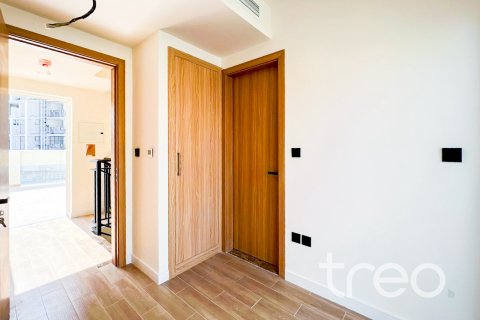 Shtëpi në qytet në Dubai, Emiratet e Bashkuara Arabe 4 dhoma gjumi, 245.17 m2. № 733364 - Foto 15