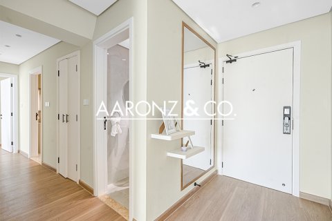 Huoneisto Dubai Marina, Dubai, Arabiemiraatit 2 makuuhuonetta, 136 m2 № 679387 - kuva 5