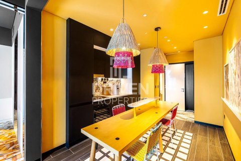 Apartmen di Business Bay, Dubai, UAE 1 bilik tidur, 58 meter persegi № 654366 - foto 5