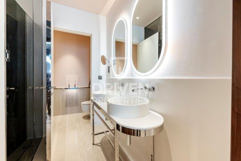 Apartmen di Business Bay, Dubai, UAE 1 bilik tidur, 58 meter persegi № 654366 - foto 8