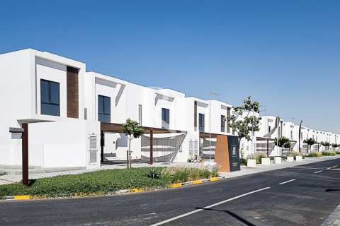 Kuća u nizu u Al Ghadeer, Abu Dhabi, UAE 3 spavaćih soba, 152 m2 Br. 717417 - fotografija 4