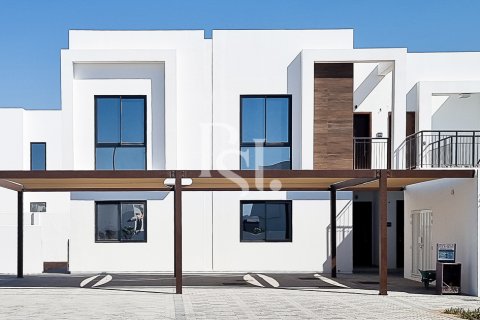 Kuća u nizu u Al Ghadeer, Abu Dhabi, UAE 3 spavaćih soba, 152 m2 Br. 717417 - fotografija 10