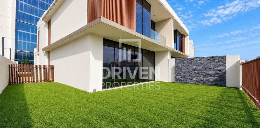 Villa i Mohammed Bin Rashid City, Dubai, UAE 4 soveværelser, 333.71 kvm № 764862