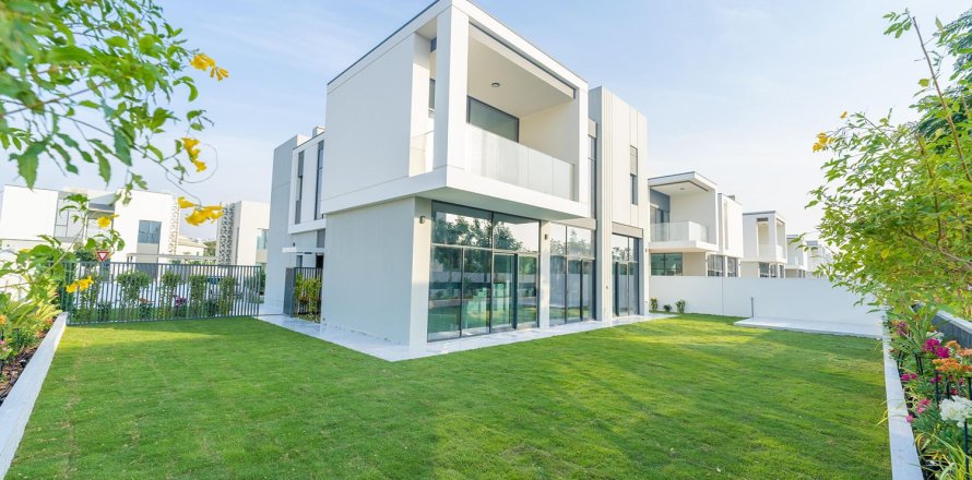 Вилла в Al Furjan, Дубай, ОАЭ 5 спален, 667.74м2 № 764380