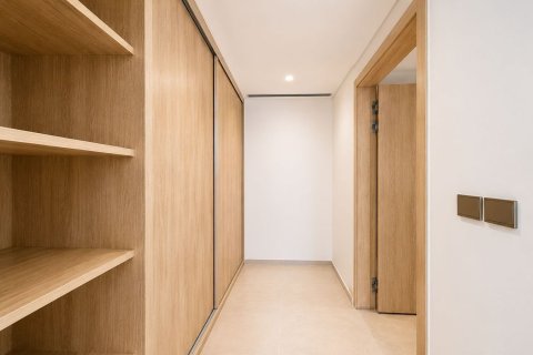 Villa te huur in Jebel Ali, Dubai, VAE 4 slaapkamers, 656.53 vr.m., nr 764382 - foto 14