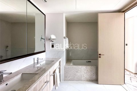Apartment in Dubai Creek Harbour (The Lagoons), UAE 2 bedrooms, 102 sq.m. № 625473 - photo 15