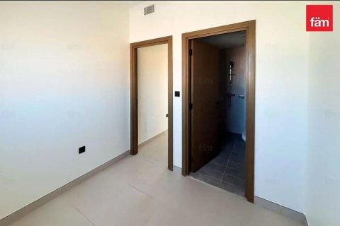 Villetta a schiera in affitto a Dubai, EAU 4 camere da letto, 145.5 mq. № 703911 - foto 8