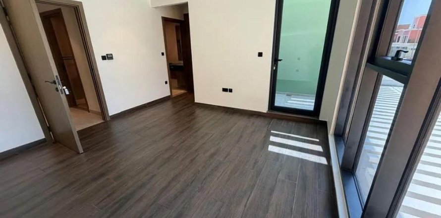 Rekkehus i Dubai, Emiratene 4 soverom, 145.5 kvm nr. 703911